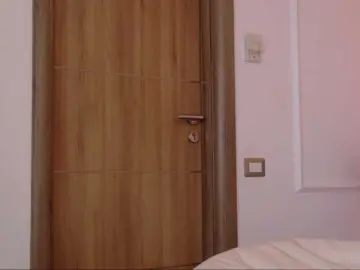 Danielacrudu  live sex cam