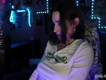 Diana-Dii  live sex cam