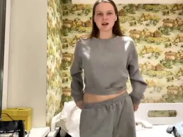 KiaraBasbas  live sex cam