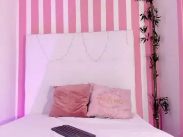 Maddy-Norton  live sex cam