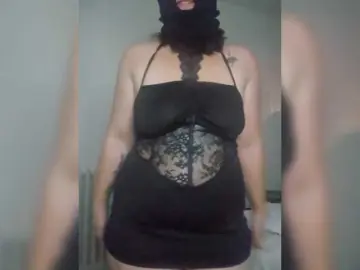 PoneyCandyD  live sex cam