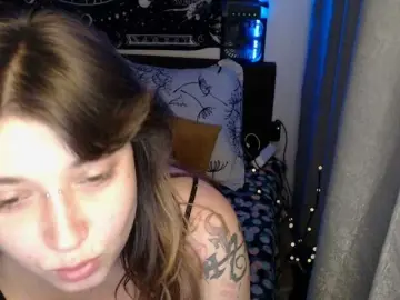 RacyRoby  live sex cam