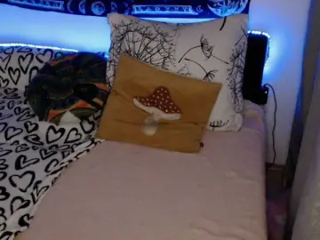 RacyRoby  live sex cam