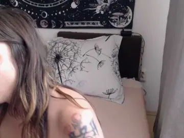 RacyRoby  live sex cam