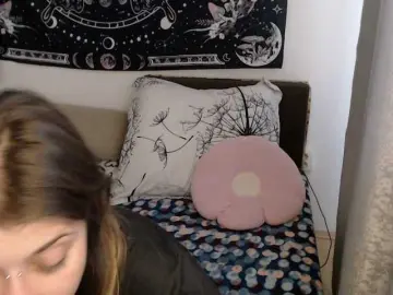 RacyRoby  live sex cam