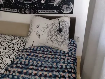 RacyRoby  live sex cam