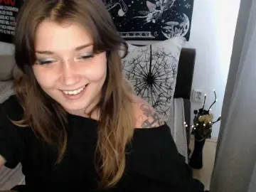 RacyRoby  live sex cam