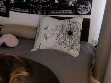 RacyRoby  live sex cam