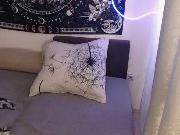 RacyRoby  live sex cam