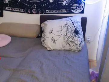 RacyRoby  live sex cam