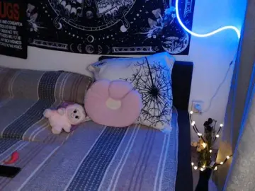 RacyRoby  live sex cam