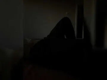 Kisssssesmee  live sex cam