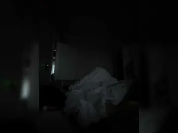 Kisssssesmee  live sex cam