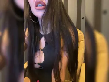 ANGELIKA77741  live sex cam