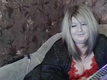Yuliia  live sex cam