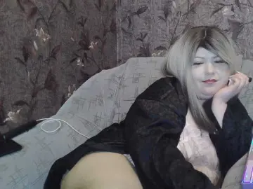 Yuliia  live sex cam
