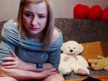 Alya555  live sex cam