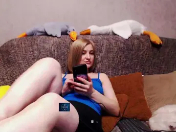 Alya555  live sex cam