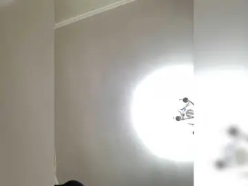 Alya555  live sex cam