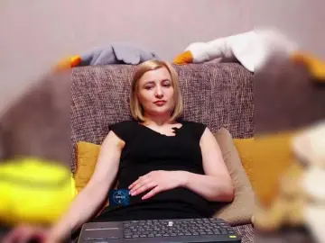 Alya555  live sex cam