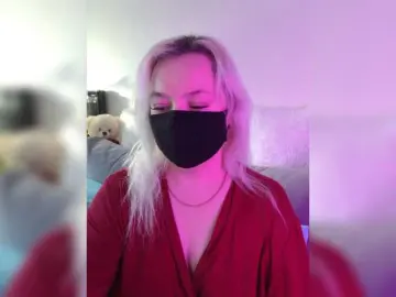 Alicekitty  live sex cam