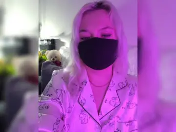 Alicekitty  live sex cam