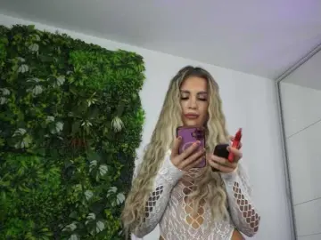 AmiraRoshen  live sex cam