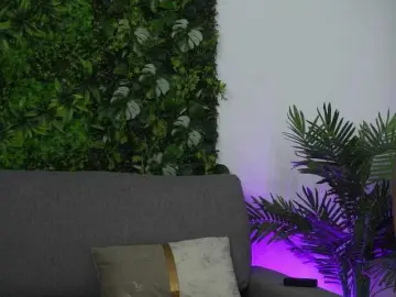 AmiraRoshen  live sex cam