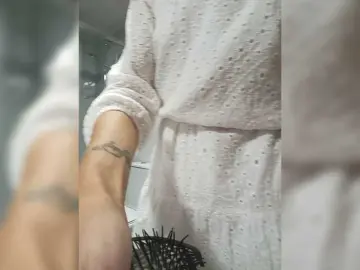 AnyaSweet18  live sex cam