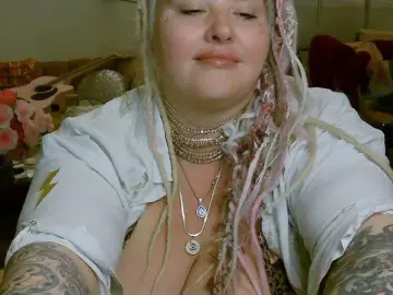 BellaBelly  live sex cam