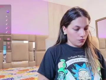 EmmaSanchez1  live sex cam