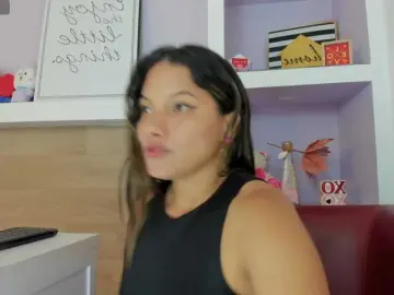 EmmaSanchez1  live sex cam