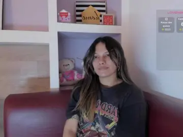 EmmaSanchez1  live sex cam