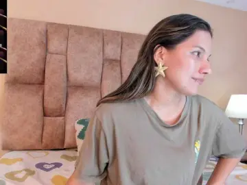 EmmaSanchez1  live sex cam