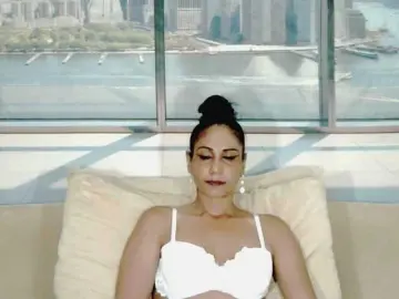 ErroticStarr  live sex cam