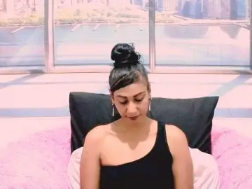 ErroticStarr  live sex cam