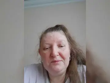 Monroqueen  live sex cam