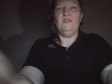 Monroqueen  live sex cam
