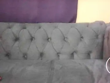 Sexy-Divah  live sex cam