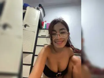 Tracy01  live sex cam