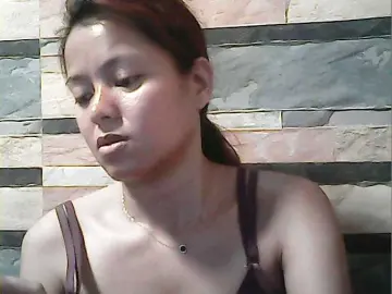 Flowerhairypinay  live sex cam