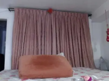 Grettajames  live sex cam