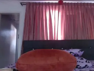 Grettajames  live sex cam