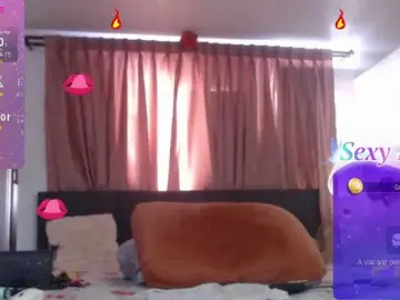 Grettajames  live sex cam