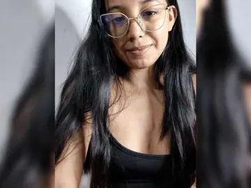 LilyC1  live sex cam