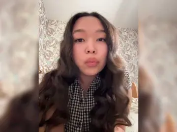 Magiclee  live sex cam