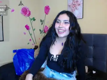 DaisyMoon8  live sex cam