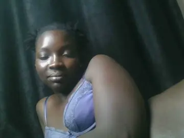 Ebonymaya25  live sex cam