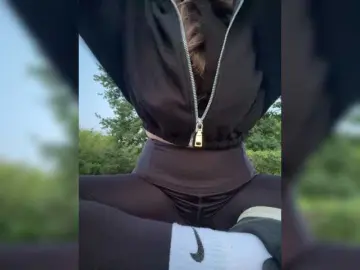 NayaLumu  live sex cam