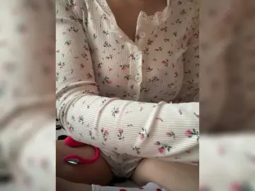 NayaLumu  live sex cam